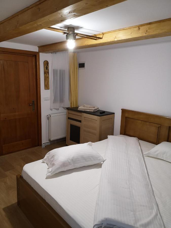 Casa Livada Bunicii Villa Tirgu Ocna Bagian luar foto