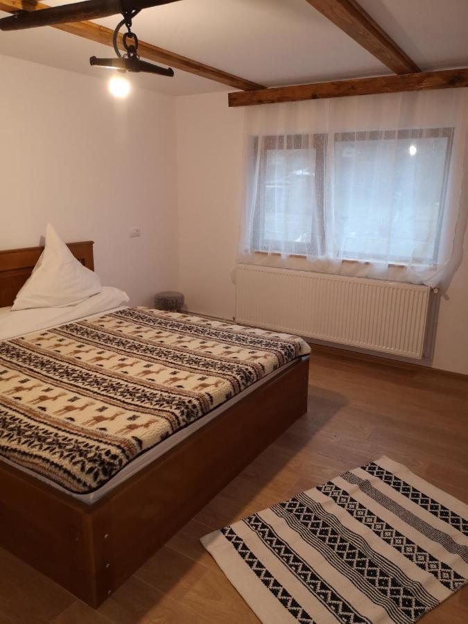 Casa Livada Bunicii Villa Tirgu Ocna Bagian luar foto