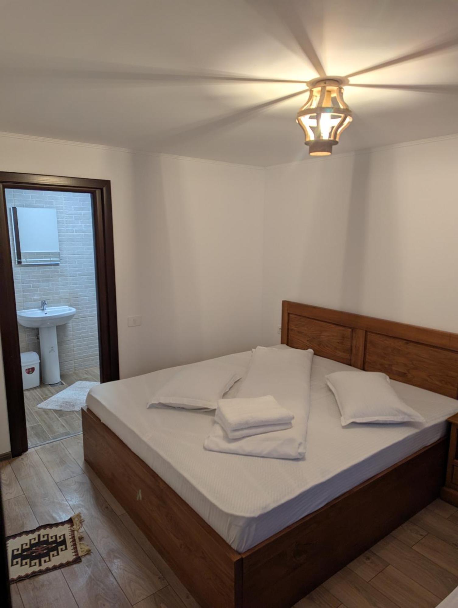 Casa Livada Bunicii Villa Tirgu Ocna Bagian luar foto